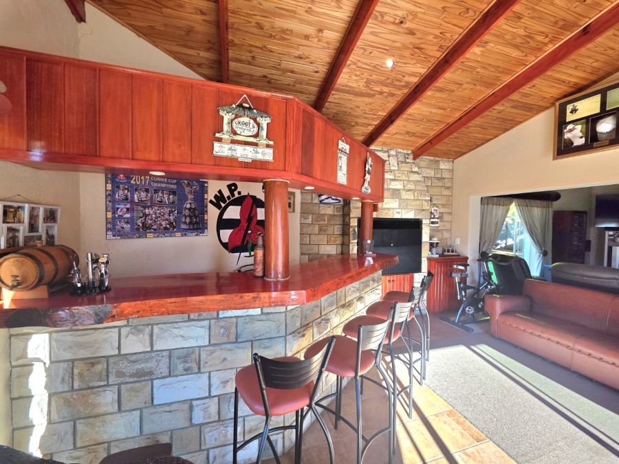 4 Bedroom Property for Sale in La Provance Free State